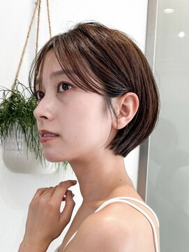 アンバー 池袋(amber) ショートとボブどっちも楽しみたい方はまるみショートボブ