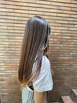 ヴァージ(Verge) レイヤーカット/ウェーブパーマ/前髪/こなれミディ[代官山駅]