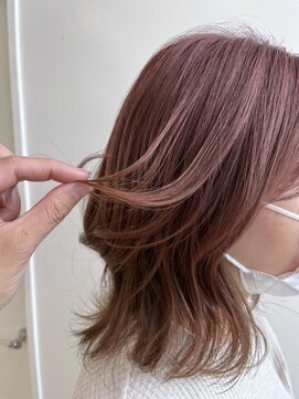 レオ 幸手(Leo) ピンクグレープフルーツ透明感抜群こなれ大人可愛いピンクへア