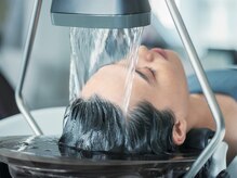 ディシェーレ ノーテ(die Schere Note)の雰囲気（完全フルフラットのシャンプー台での頭浸浴ヘッドスパが大好評♪）
