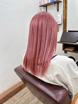 ベロニカ ヘアー(Beronica HAIR) サーモンピンク☆セミロング　☆10代20代30代人気◎