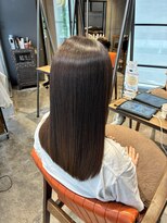 インス(ensue)&nbsp;髪質改善ストレートパーマ髪質改善カラーレイヤーブラウンカラー