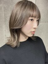 ユキ 八事(yukii) ハイライトカラー くびれヘア レイヤー 顔まわりカット 八事植田