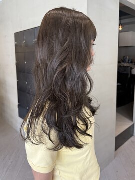 ヘアー アイス ルーチェ(HAIR ICI LUCE) オリーブグレージュ/ロングレイヤー/ブリーチなし/星