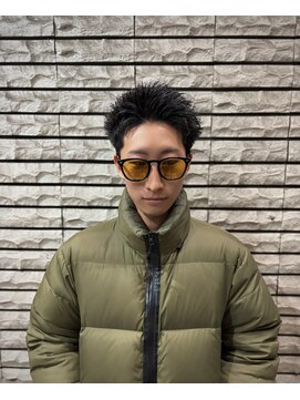 ウム(UMM) スパイキーショート