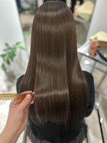 ホワイト(WHITE) 縮毛矯正 髪質改善トリートメント オリーブベージュ