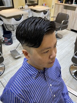 グルーマーズトウキョウ(GROOMER/S TOKYO) フェードカット　ビジネスパートスタイル【GROOMER/S TOKYO】