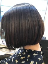 ヘアーアンドビューティー ルーツ(hair&beauty #roots) ミニボブ