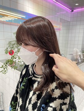 ロンドルーチェ 心斎橋(Lond luce) ダークアッシュ/ミディアムレイヤーカット［髪質改善/縮毛矯正］