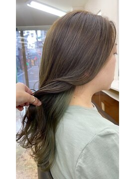 ヒサ(hisa) 「RYOKO」30代40代 インナーカラー×韓国カット