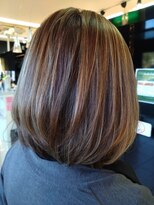 ジャンヌダルク&nbsp;大人可愛いフェミニンハイライトボブ