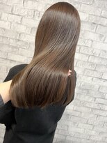 ヒュー(Huu) 髪質改善ストレート