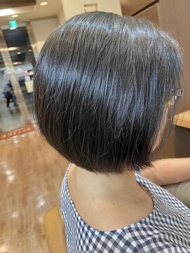 ヴィサージュクルー(VISAGE crew) グラデーションボブ！