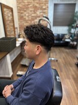 ライズヘアー(RISE HAIR)&nbsp;スキンフェード＋リバースパーマ