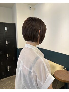 ヘアーブレイス(hair brace) コンパクト丸みボブ【荒井悠葵】