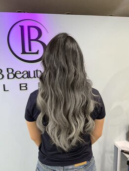エルビービューティーサロン(LB Beauty Salon)の写真/【ツヤ感あふれる美しいヘアスタイルに。】抜け感・透明感のある外国人風カラーなら、LBにお任せください!