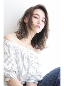 クラン 六甲道(Chlan) 切りっぱなし濡れ髪ウェーブ×くすみカラー【六甲道】