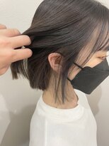 ぷつっとボブ/インナーカラー/イヤリングカラーアッシュブラック