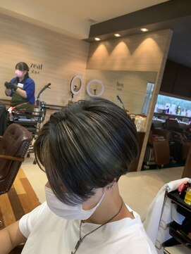 ジールドゥーエ(Zeal due) ハンサムショート