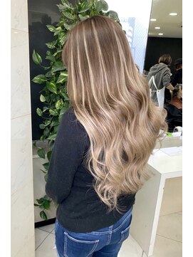 リア 大阪梅田(Ria) ~グラデーション シールエクステ~【Ria 大阪 梅田】