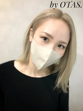 オータス(OTAS.) #ホワイトブロンド#ブリーチ2回#ロブ