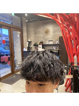 オクルス(OCULUS) ツイストスパイラルパーマ