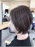 極細ハイライト＋マスキュリンショートボブ