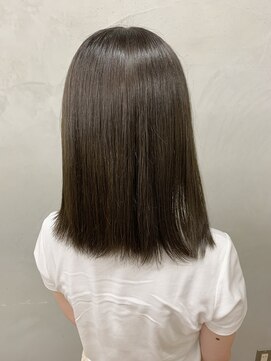 ベジータ(VEGETA) オリーブ系カラー