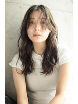 ファム(Fam) ミディアム　ニュアンスパーマ　ハイライト　代官山　中目黒