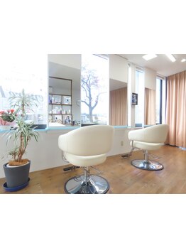 【イオンタウン長野三輪店向かい】30代以上の大人女性に大人気♪”なりたい”を叶えるお手伝いを致します！