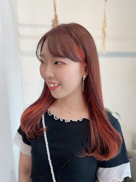 プレフル(playfull) ミディアムヘアハイライトバレイヤージュボブウルフショート