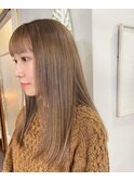 外国人風ベージュカラー/ツヤ髪ロングヘア