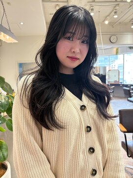 シキ(SIKI) 黒髪/韓国/レイヤーカット/髪質改善