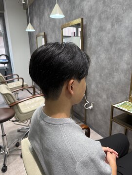 フォンド 津田沼(fond.) ニュアンスパーマ/韓国マッシュ/スパイキーショート/津田沼/韓国