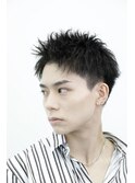 刈り上げスパイキーショートアップバングツーブロックビジネス