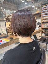 サード(Third)&nbsp;丸いシルエットのショート