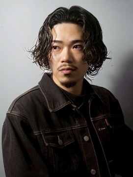 ヒロギンザ 御徒町店(HIRO GINZA) サーフカール/ミディアムヘア〈理容室〉