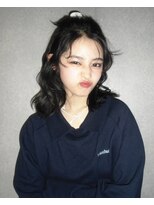 シキ 渋谷(siki)&nbsp;暗髪/透明感カラー/ハーフアップアレンジ/ブルーブラック