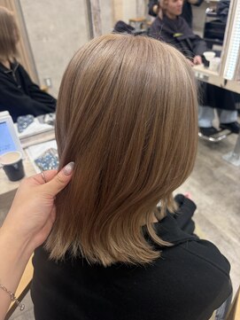 トゥルークリエイション 新越谷(True Creation) 黒髪カタログ/クラゲヘアー/オリーブグレー/新越谷