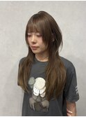 オリーブベージュ × ウルフっぽロングレイヤー