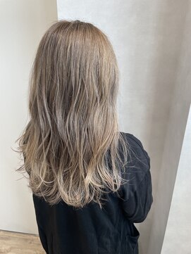 アヴァンス 堺東店(AVANCE.) ミルクティーベージュ