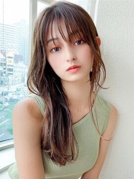 ラルユー 金山(LallYou) 美髪/ホワイトグレージュ/ネビージュ/大人かわいい/こなれミディ