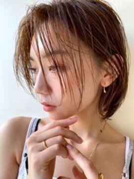 グリーン 町田(green) ツヤ感ショートボブ