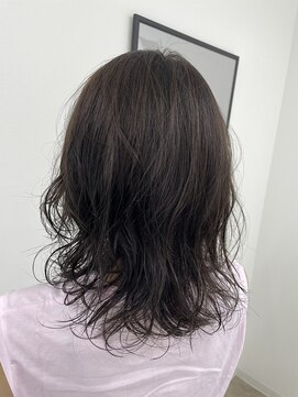 エイム(AIM) デジタルパーマで軽やかに