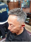ダークアッシュカルマパーマベリーショート〈理容室〉東浦和