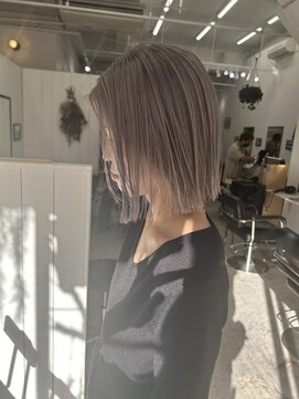 ベニス(VENICE) グレージュ/パラパラボブ