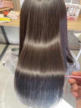 リタ 枚方(Rita) 20代30代40代大人可愛い髪質改善カラーアッシュブラウン透明感