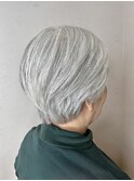 【グレイヘアのショートカット/30代40代50代60代70代80代】