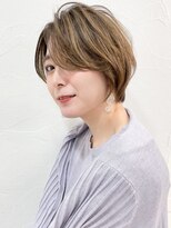 クラン 岡本(Chlan)&nbsp;似合わせくびれショート×ベージュカラー×ハイライト