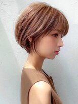 ビュートヨナカ(VIEW TOYONAKA)&nbsp;白髪ぼかし/ハイライトカラー/ショートボブ/グレージュ